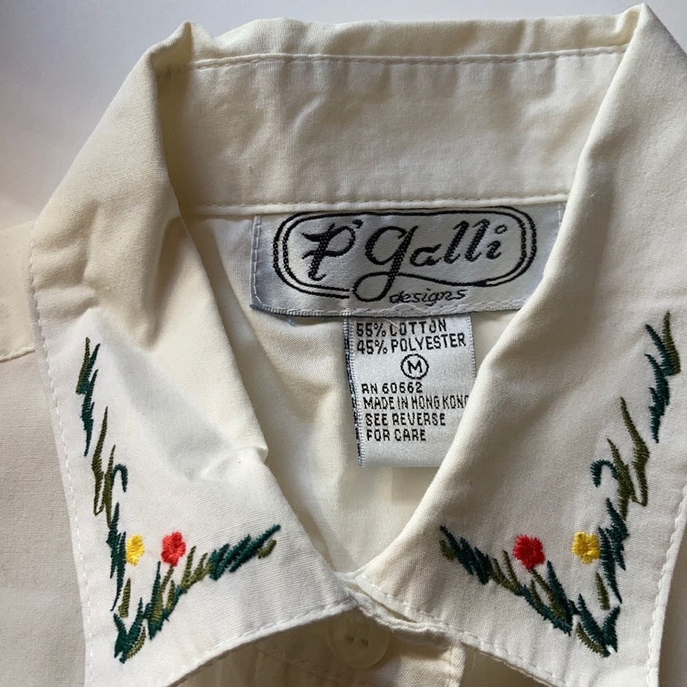 White blouse long sleeve decorative collar, front